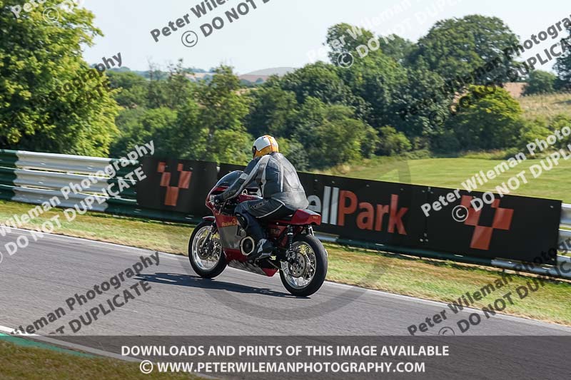 cadwell park;cadwell park photographs;cadwell trackday photographs;enduro digital images;event digital images;eventdigitalimages;peter wileman photography;racing digital images;trackday digital images;trackday photos
